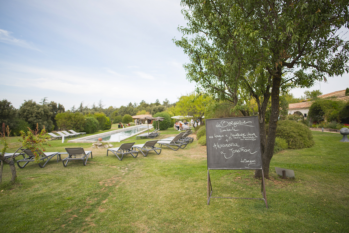 Mariage-Domaine-Capelongue-Jeremie-Bertrand-photographe-provence-5 bergerie domaine de capelongue