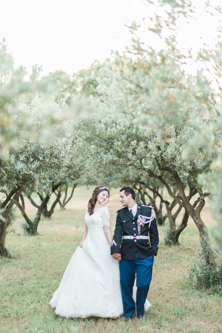 photo couple mariage chateau les crostes